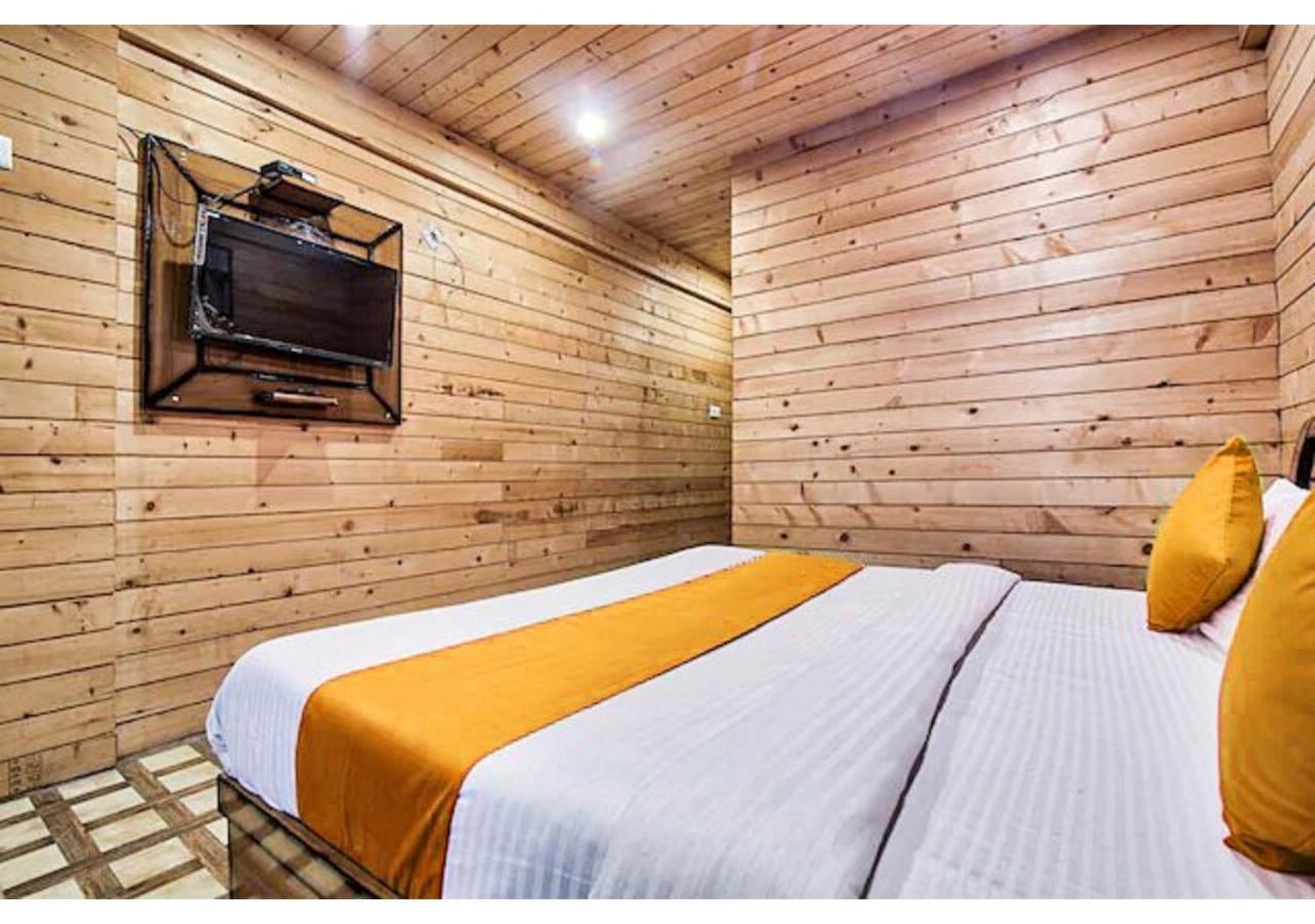Hotel Country Resort Khajjiar Bagian luar foto